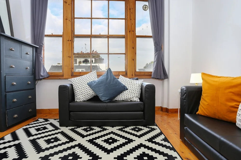 Spacious 2 Bedroom Apartment in Islington