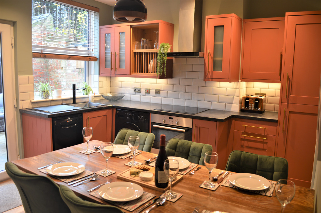Escape 2 Unwind, At The Carinya - Sleeps 6