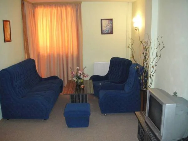Tofana Hotel