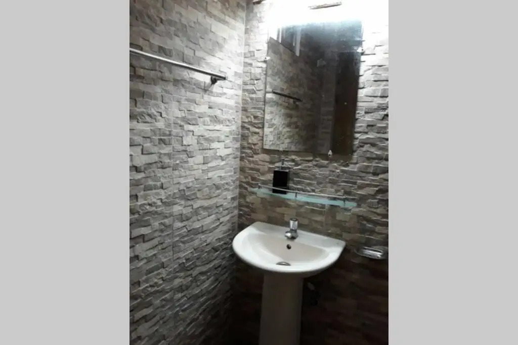 Impressa on Shah