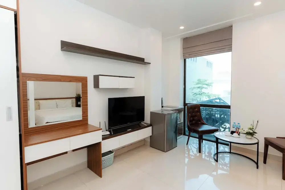 TQ Helios Hotel & Apartment