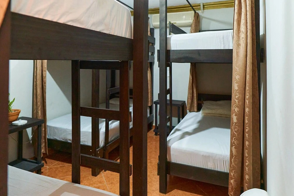 Hostal Ixchel - AC, WiFi & Tours in Valladolid Downtown