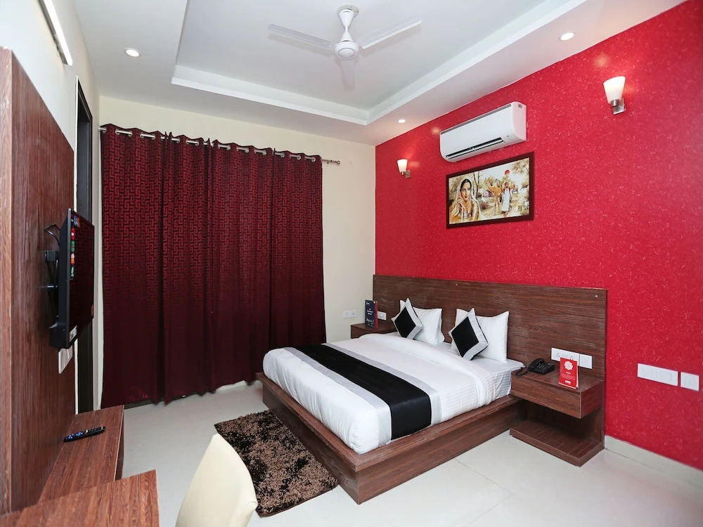 OYO 16349 For U