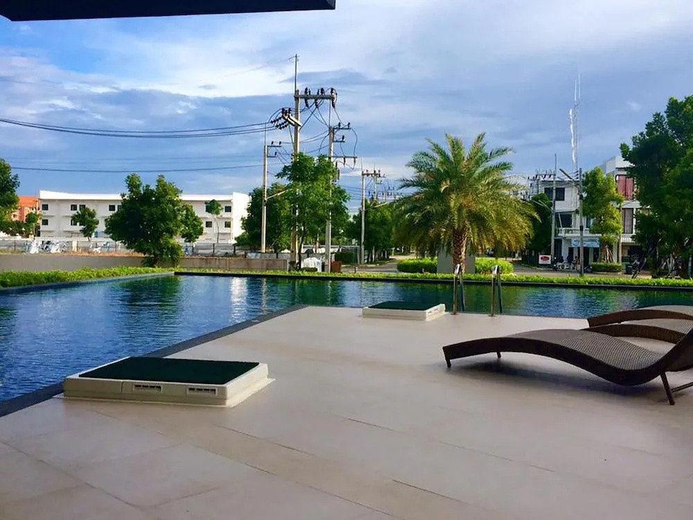 Beyond Condo & Serviced Apartment Rayong