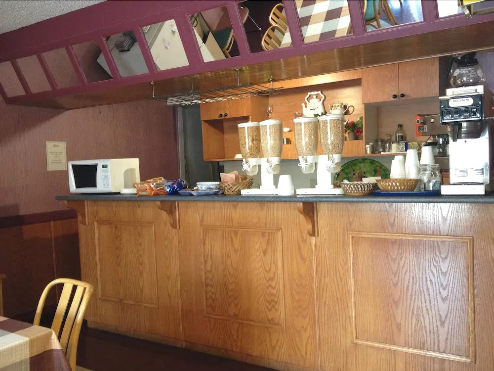 Donato House Hotel