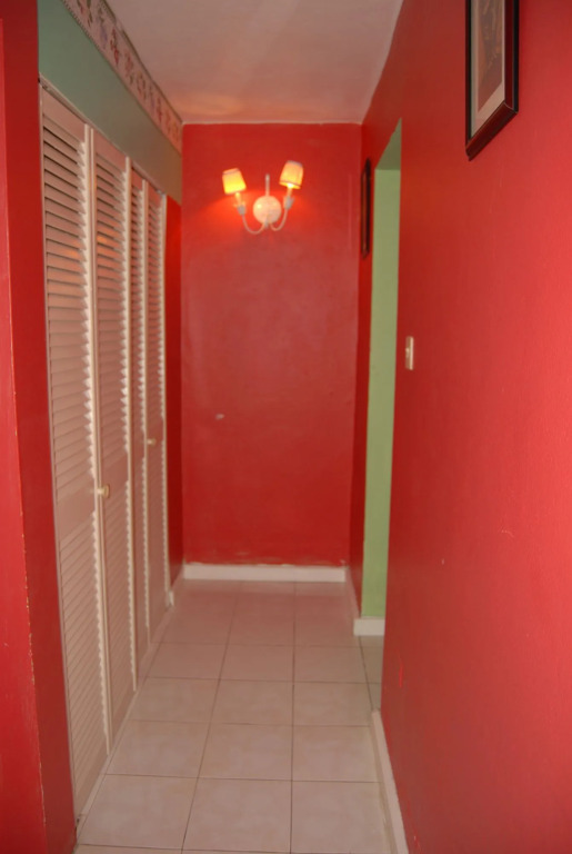 Pink Hibiscus Bed and Breakfast