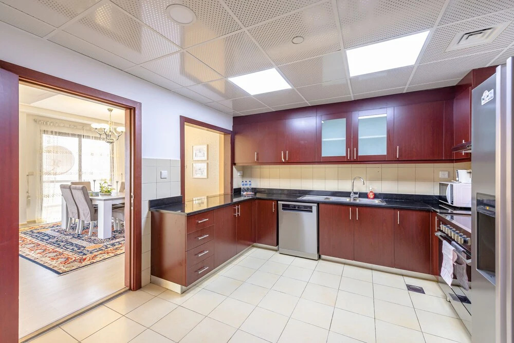 Marco Polo - Charming 3BR in JBR with Marina Views