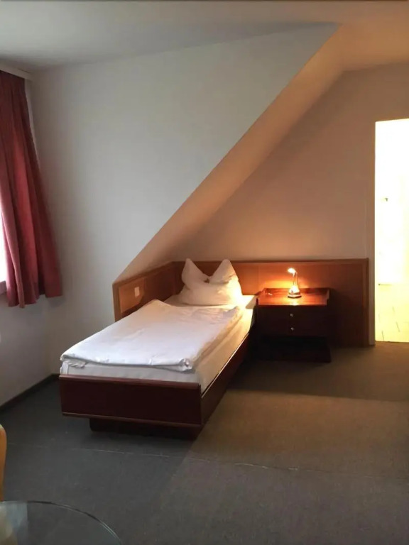 Erbenholz Hotel