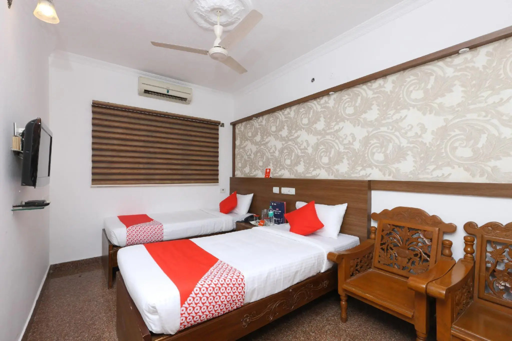 The Oriental Business Hotel