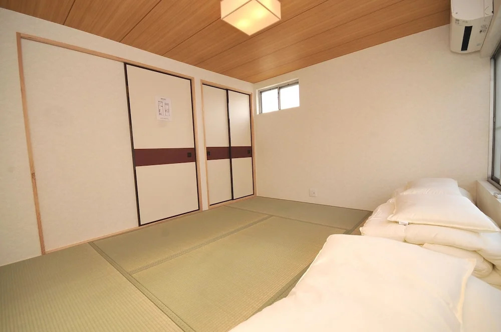 Condominium House in Osaka Shin-Fukae