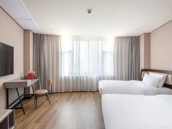 HanTing Hotel (Kunming Nanping Pedestrian Street Wangfujing)
