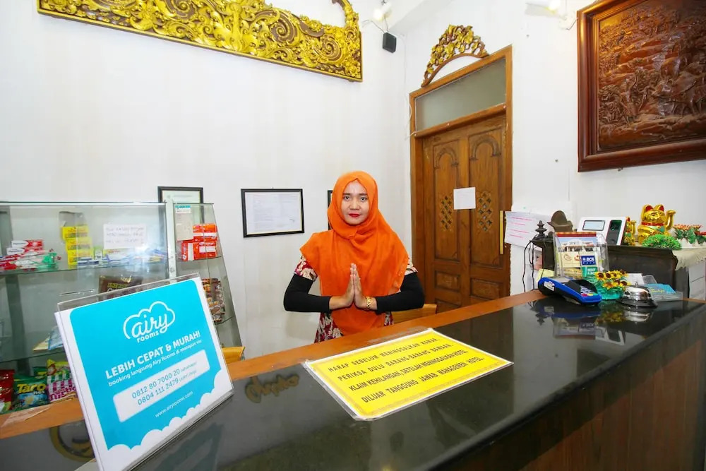 Airy Gajahmada 122 Semarang
