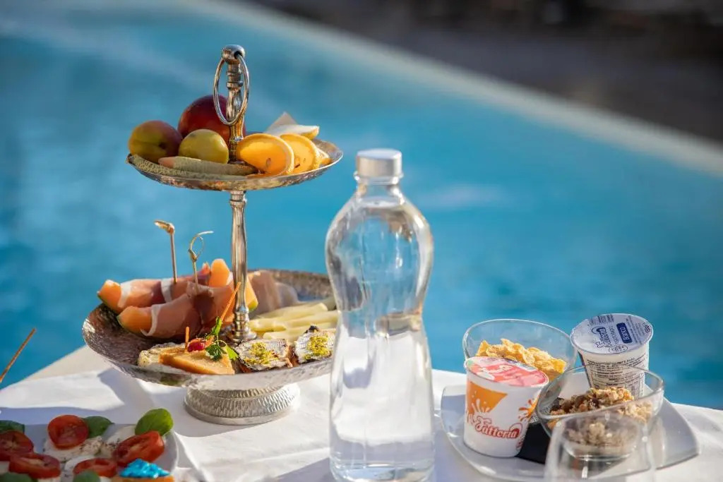 Giafra Luxury Rooms