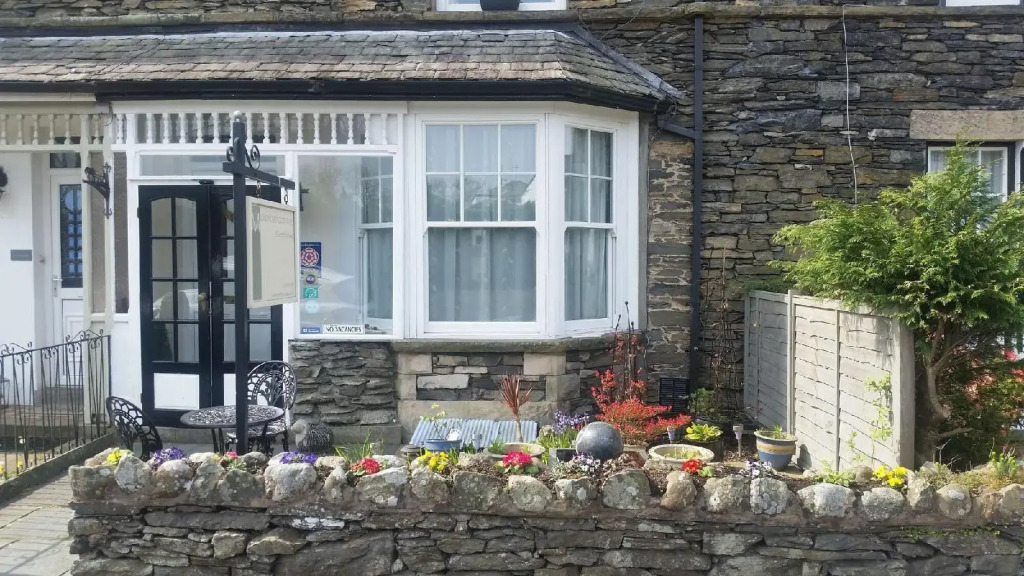 Montfort Cottage Guest House