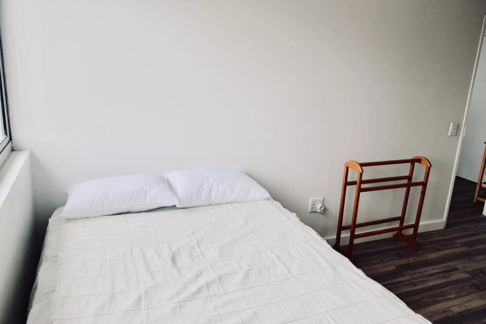 Bright 2 Bedroom Apartment in Cape Town City Centre