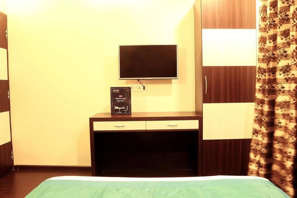 Hotel Victoria Inn by OYO Rooms