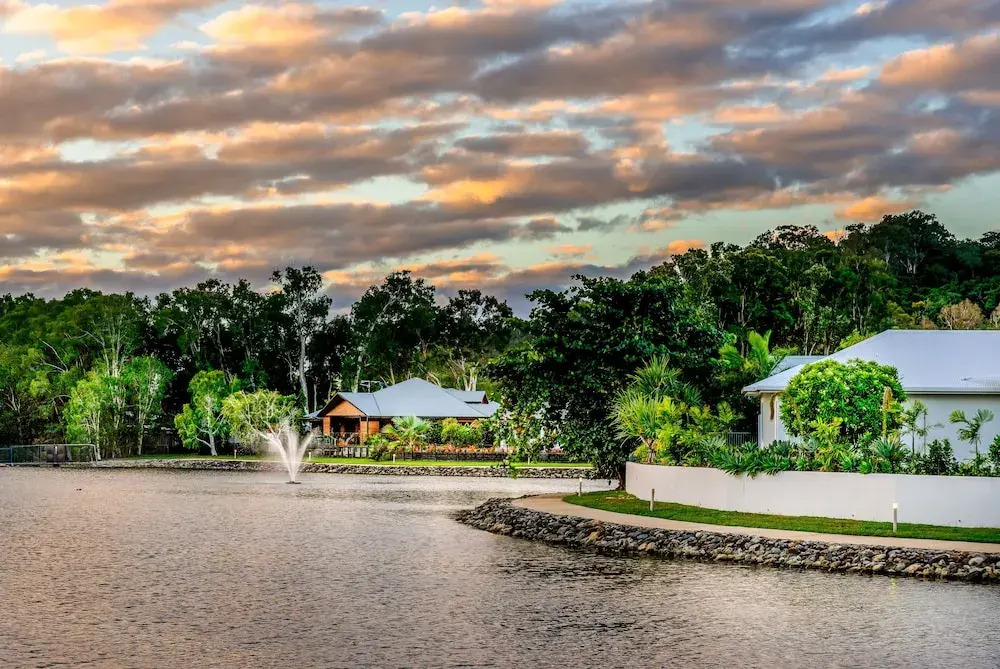 Blue Lagoon Villas