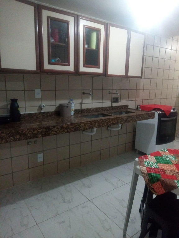 Apartamento Familiar, 250 Metros Da Praia Do Forte Com Piscina E Campo De Futebo