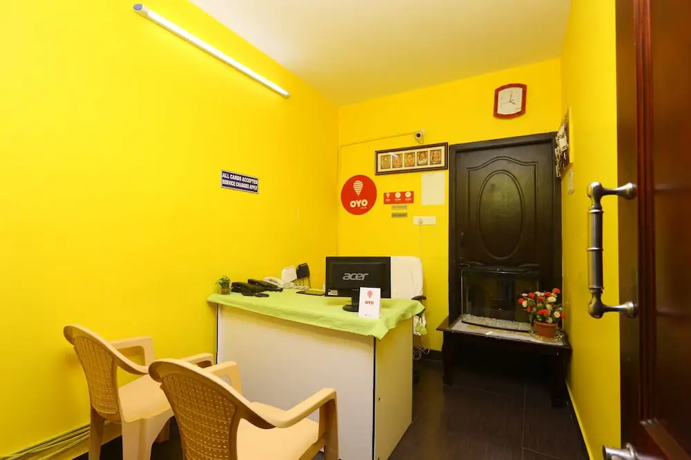 OYO 8707 Home Stay Bliss Residency