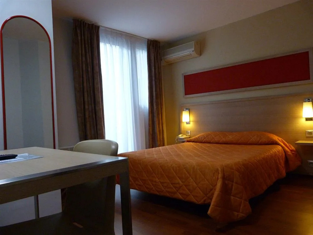 Le President Hotel