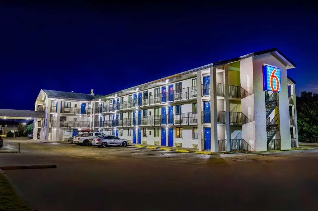 Studio 7 Extended Stay