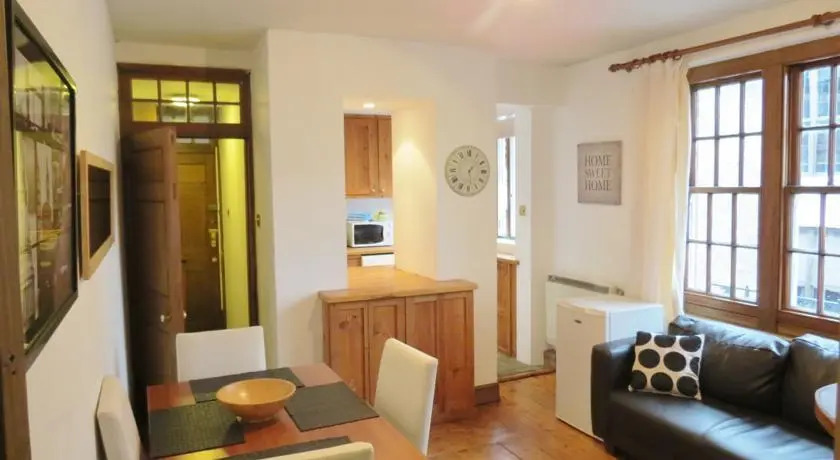 Flat 13. Marshall Street