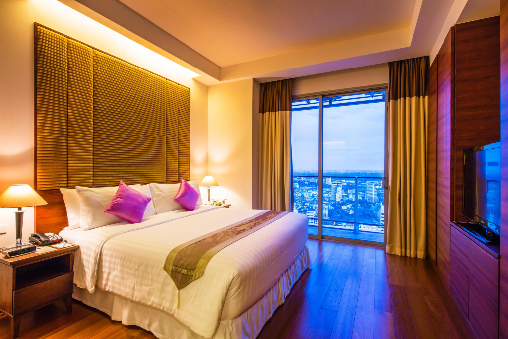 Column Bangkok Hotel