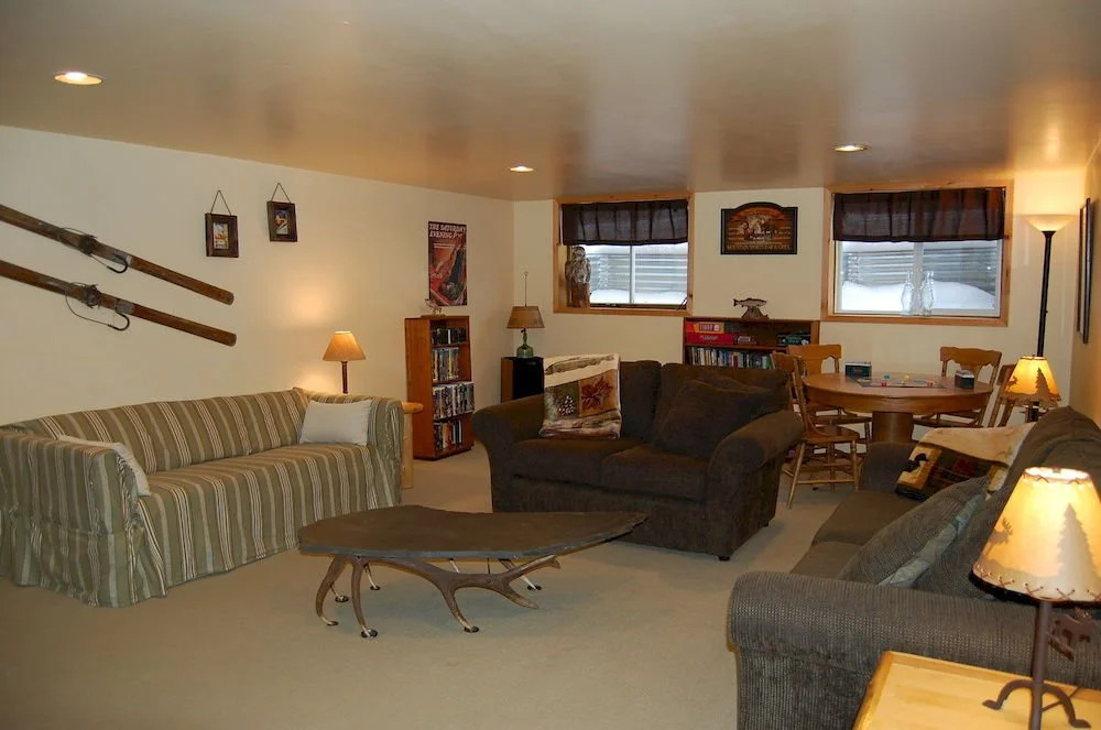 Fernie Tightlines Lodge