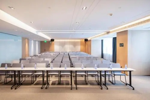 Atour Hotel Wuhan International Expo Center