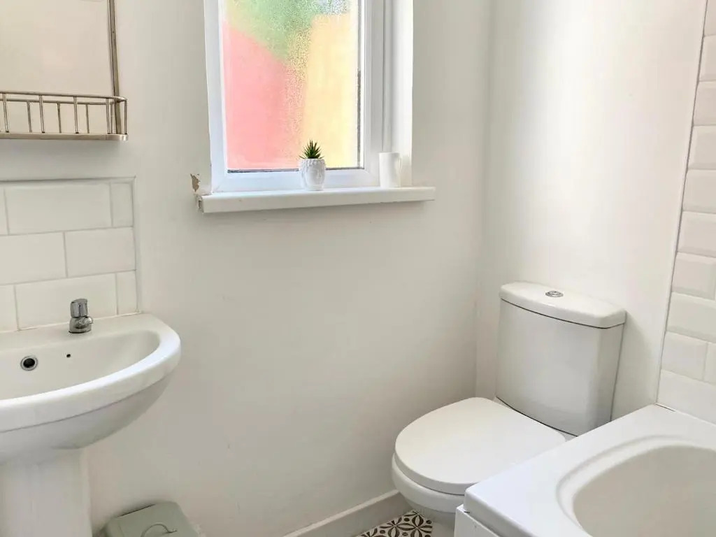 50 Biddlestone Road Heaton