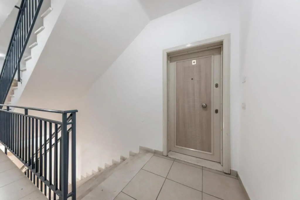 Lovely Apartment 50 m near the Sea
