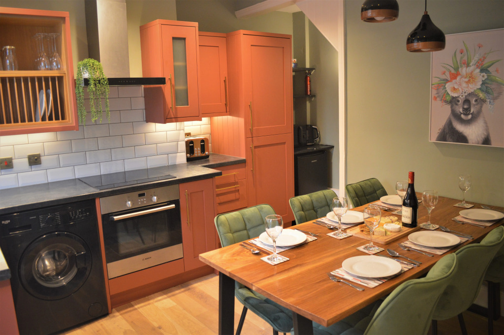 Escape 2 Unwind, At The Carinya - Sleeps 6