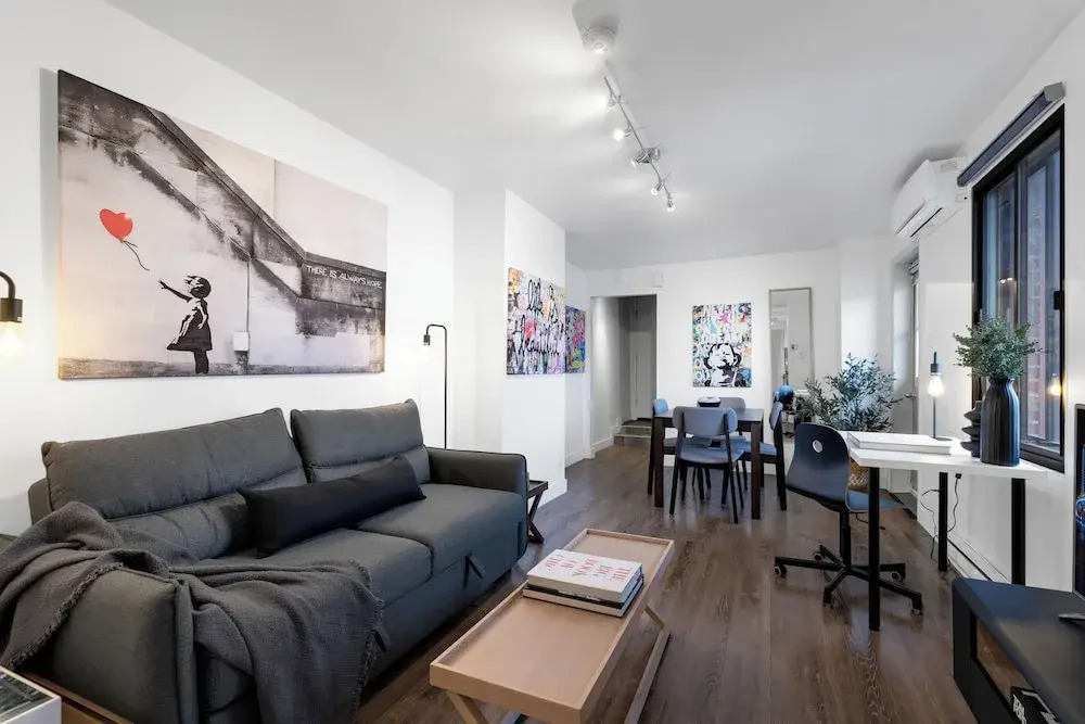 LiV MTL Soho Spacious Rooftop Suites for Groups Near Downtown Montreal