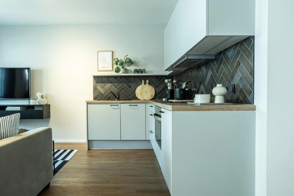 Oskar Apartments