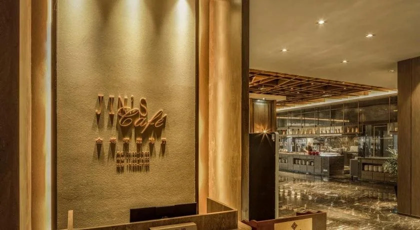Jinling Grand Hotel