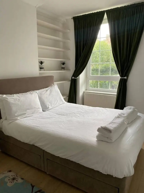 Lovely 1-bed Apartment in London - View of Shard