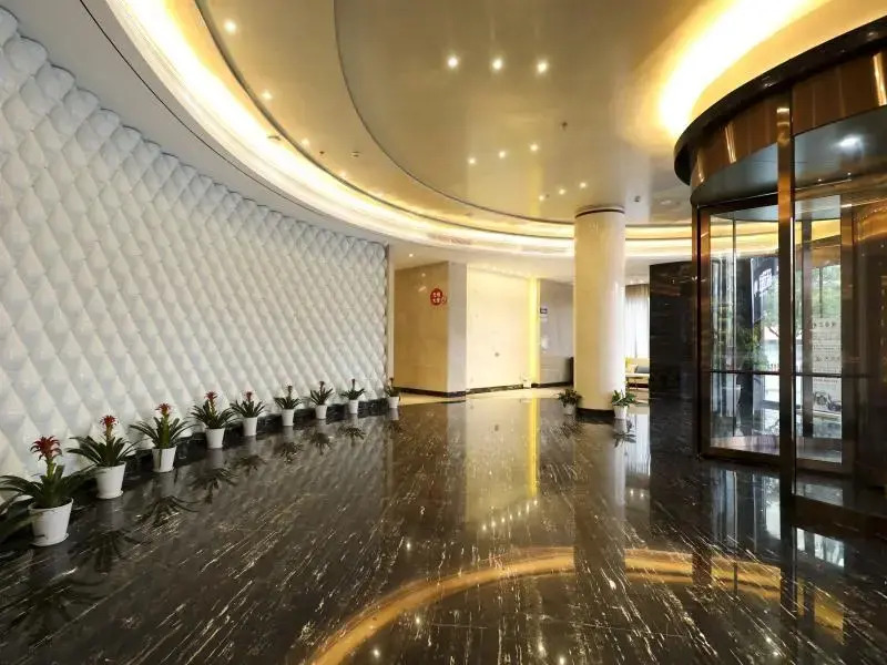 GreenTree Eastern Jingde Town Railway Station Hotel