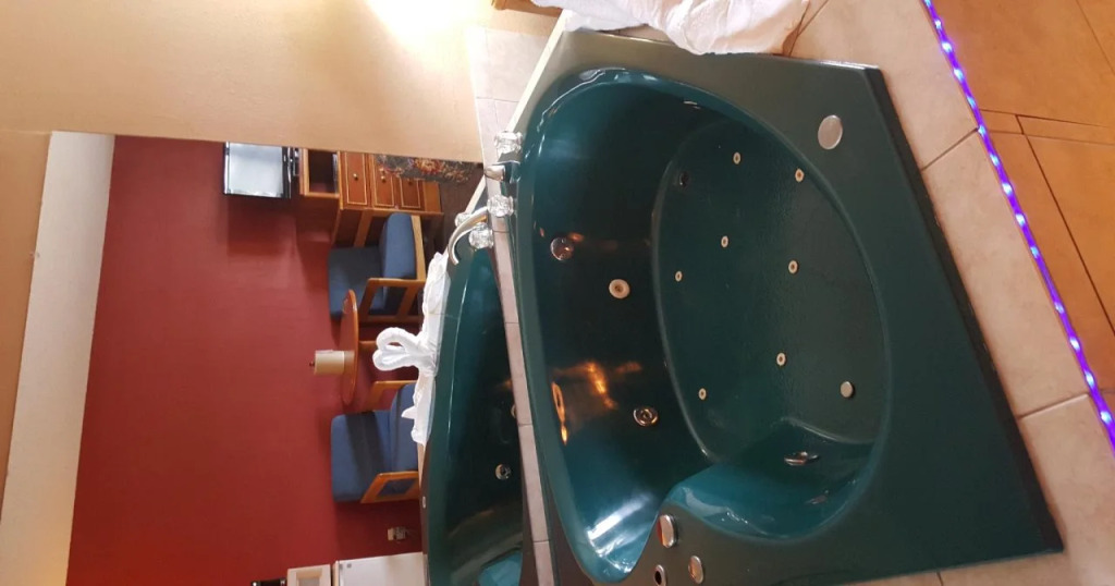 Envi Boutique Hotel Henderson-Evansville South