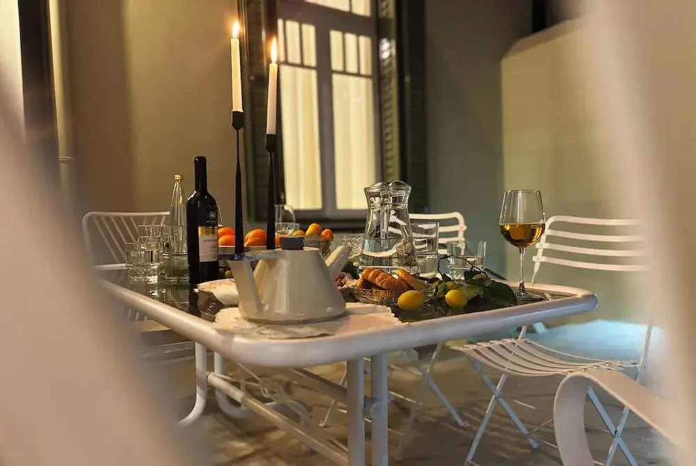 Live in Athens, PANGRATI Fine Residence