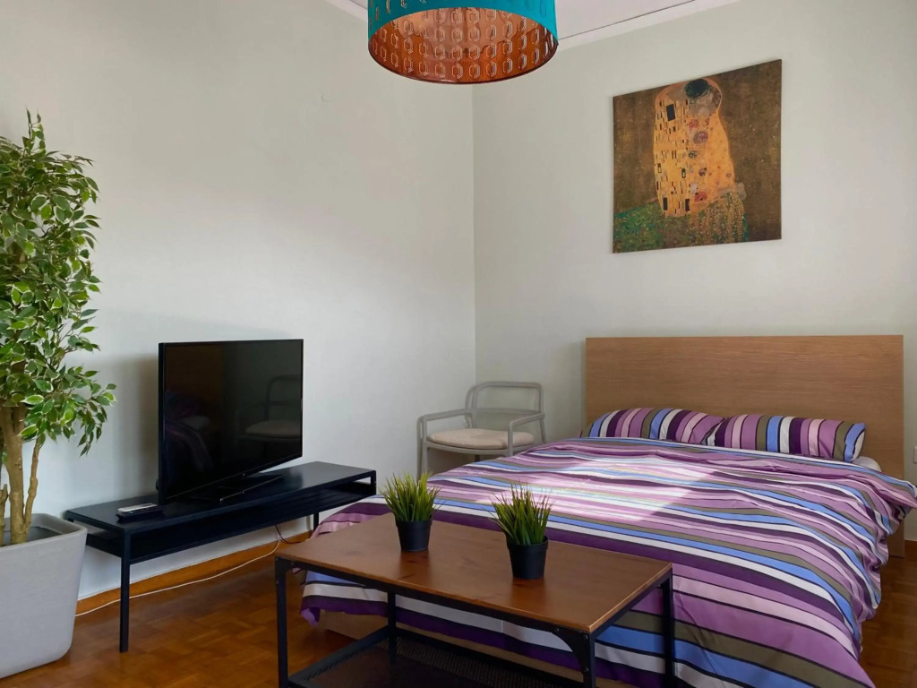 Apartment with beautiful view of Lycabettus