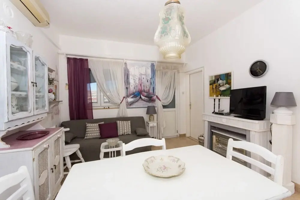Duga - Beachfront & Seaview - A1