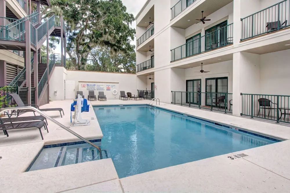 400 Ocean Blvd Unit 1200