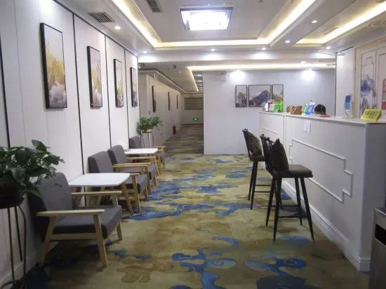 兰州新蓝波湾酒店(甘肃省肿瘤医院小西湖地铁站店)