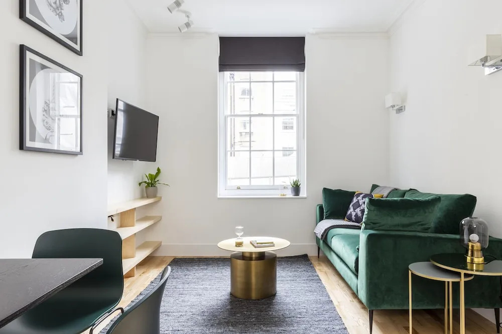 Kula London - Bloomsbury
