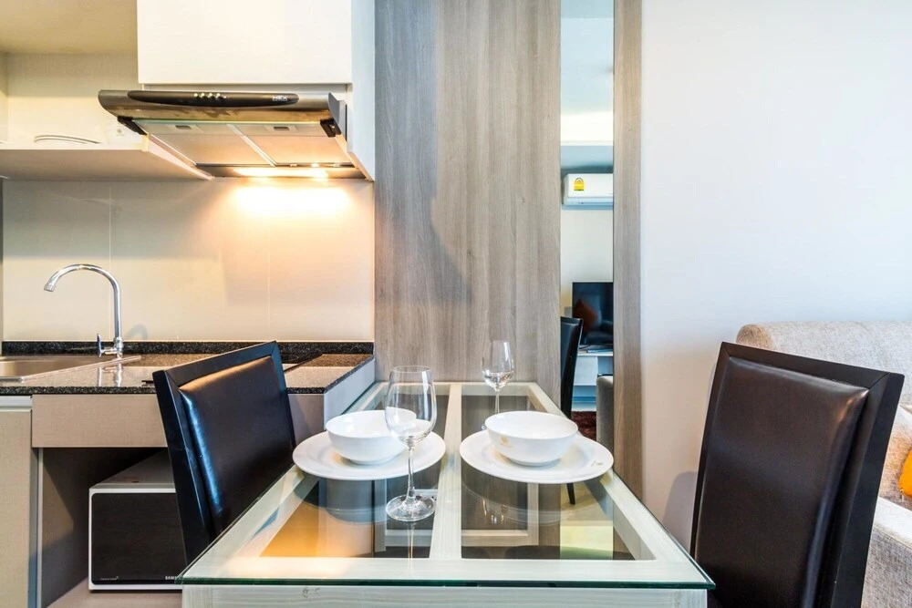 6Av 703 - Large Apartment in Surin Beach