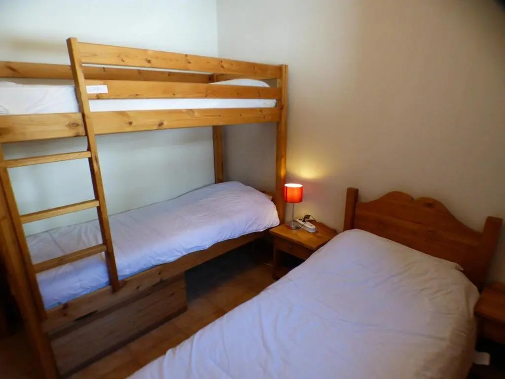 Appartement 3 Pièces, Balcon, Parking, 5 Pers. Villard-sur-Doron - FR-1-594-98