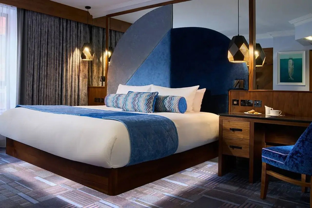Arthaus Hotel