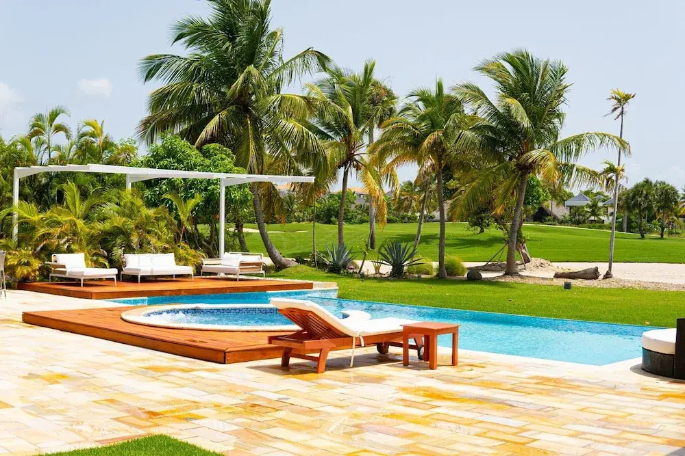 5BR 16 Guests Private Pool Garden View