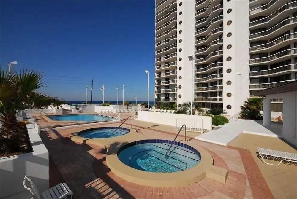 Surfside 1210 2 Bedroom Apartment by BnD