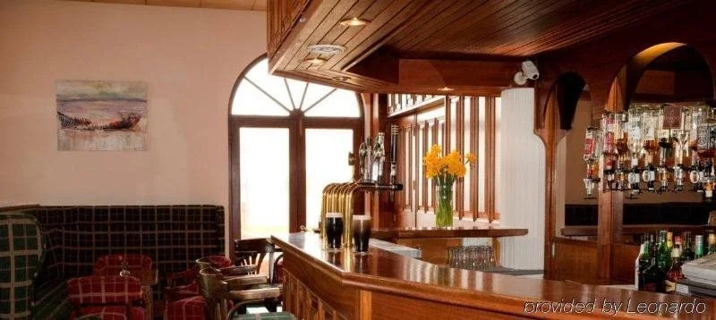 Clonea Strand Hotel